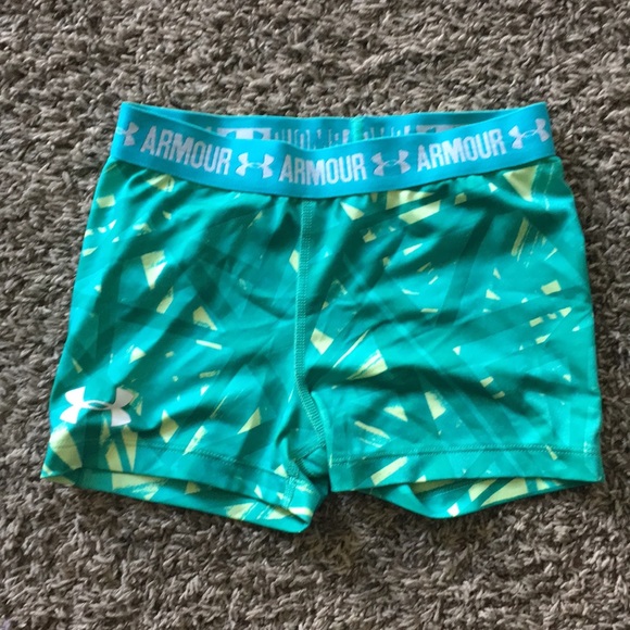 under armour booty shorts